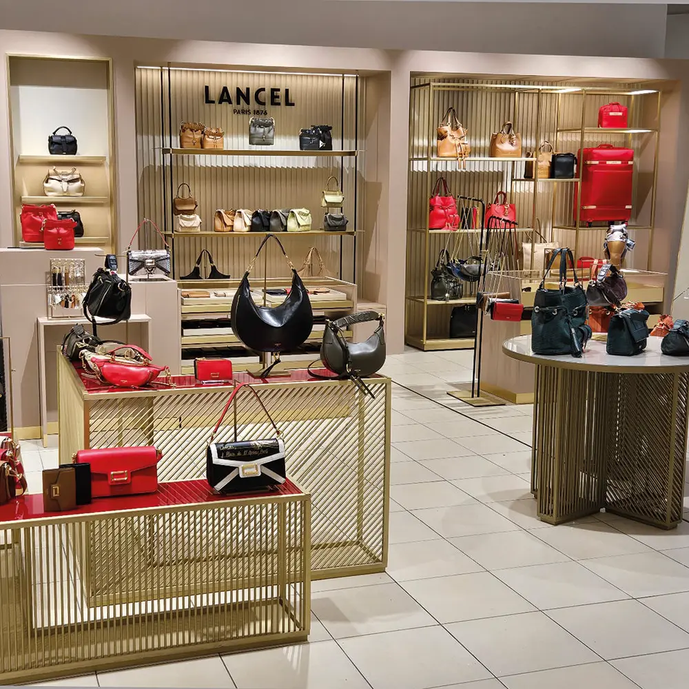 Lancel store setup - Seven Group