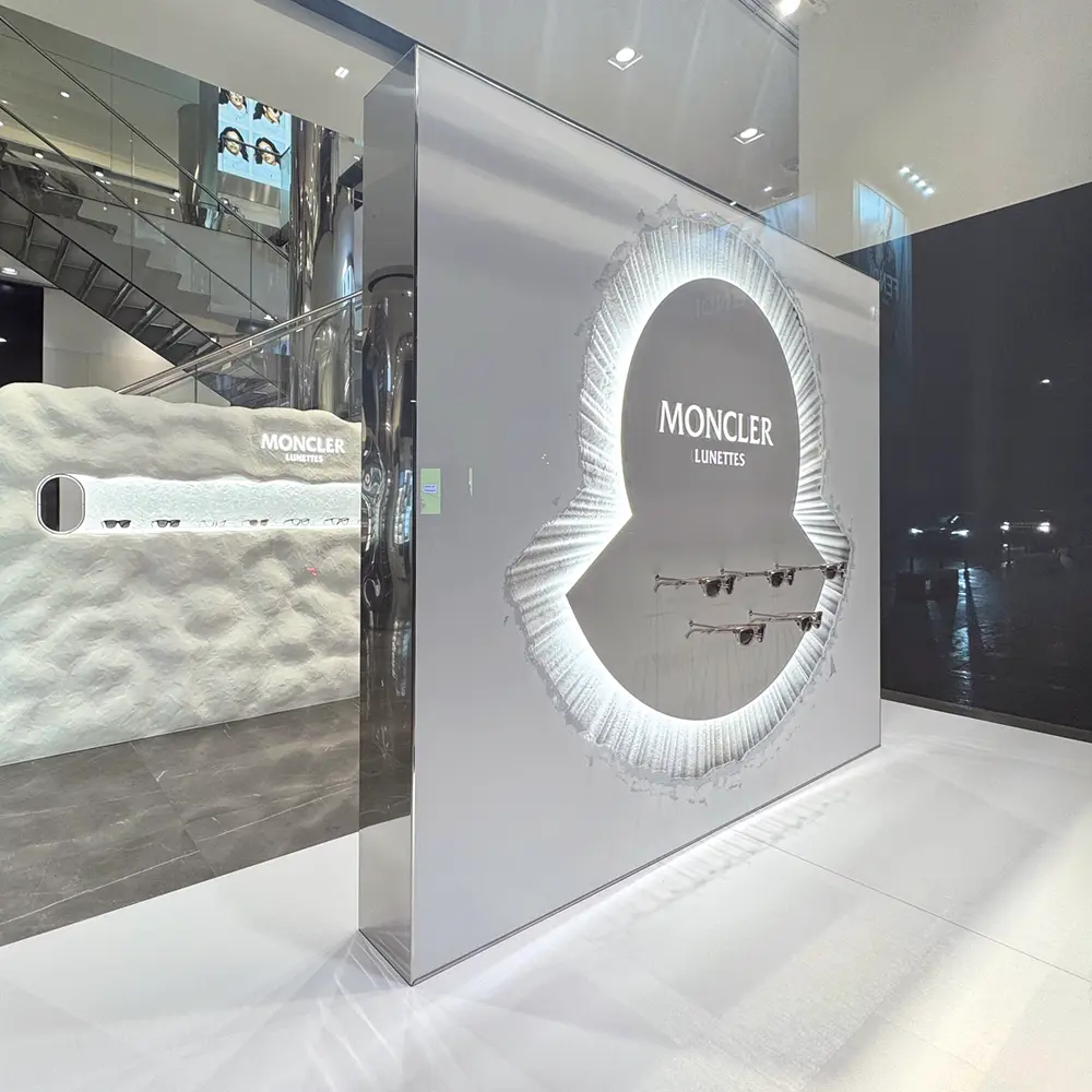 Moncler Showcase Setup - Seven Group