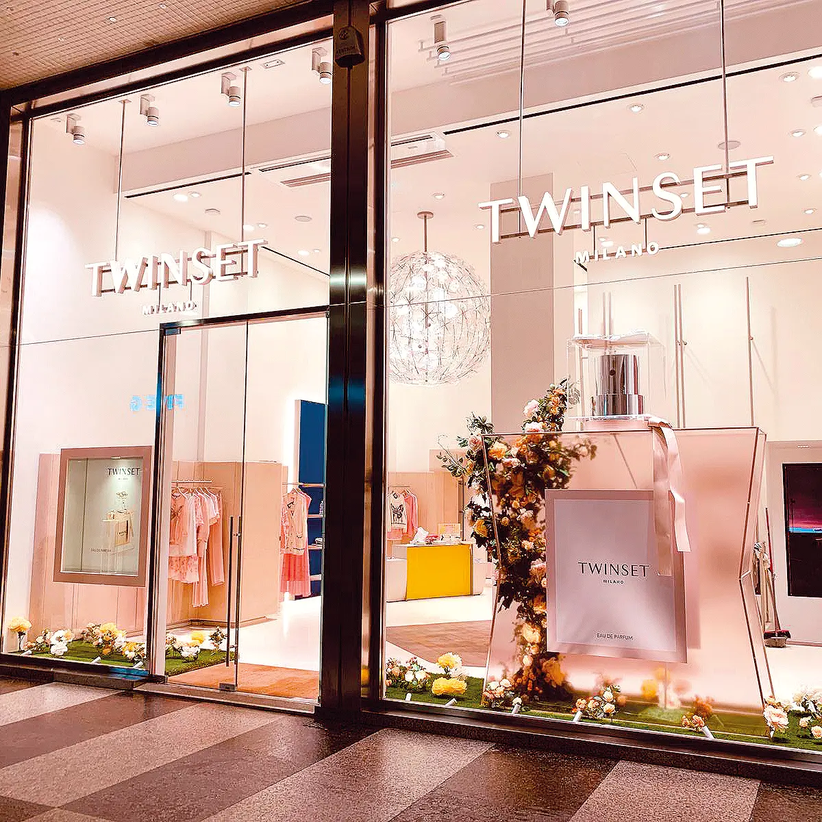 Twin Set Window Displays - Seven Group